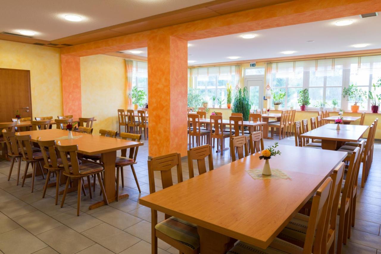 Gollhofen Gasthaus Zum Stern מראה חיצוני תמונה