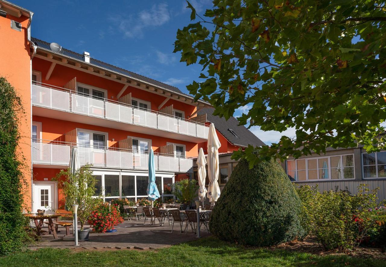 Gollhofen Gasthaus Zum Stern מראה חיצוני תמונה